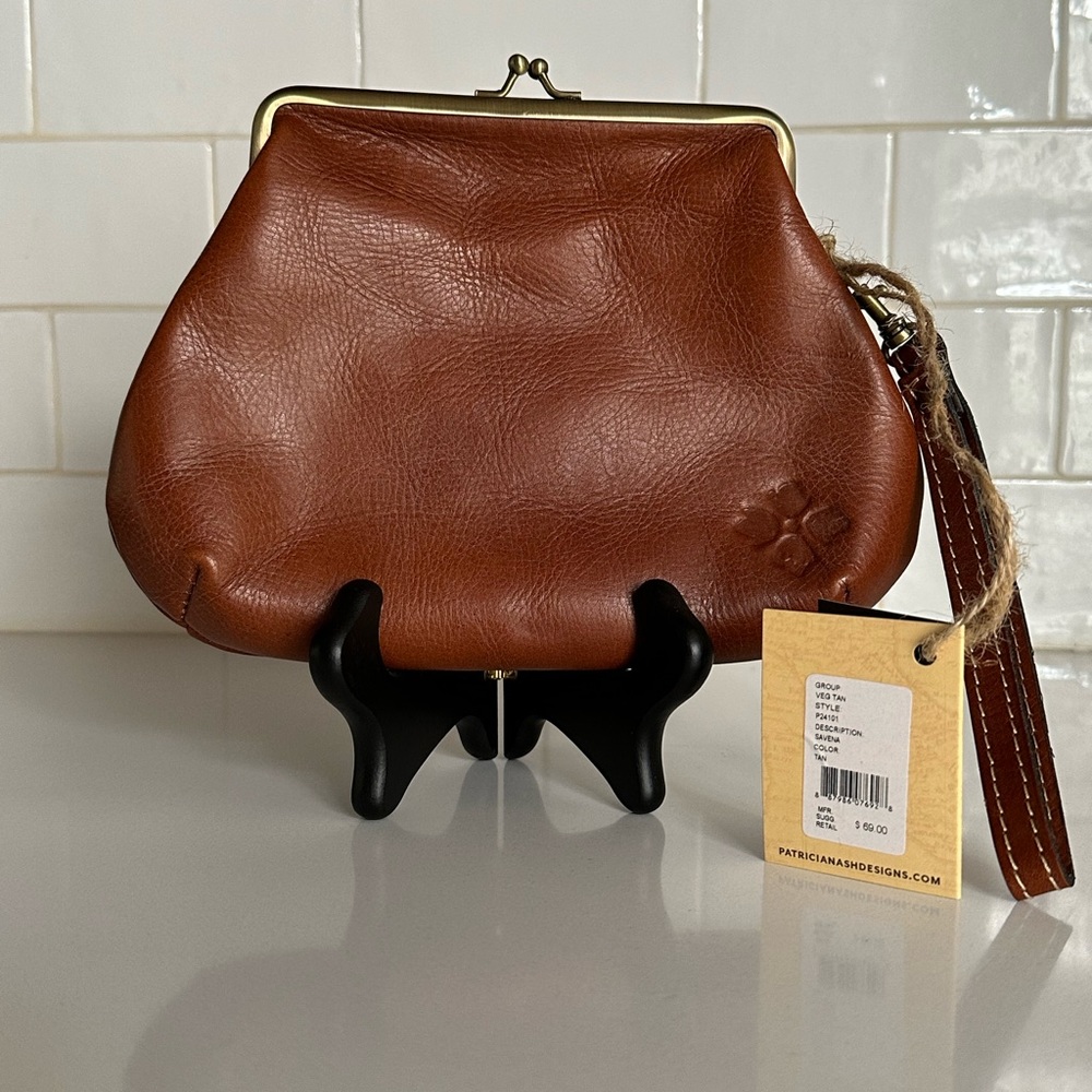 Patricia Nash NWT Savena Wristlet